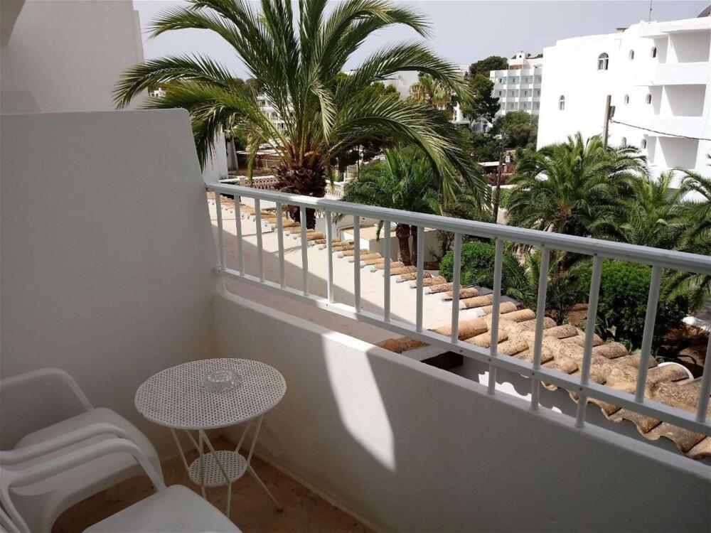 Hostal Oasis Dor Кала де Ор Экстерьер фото
